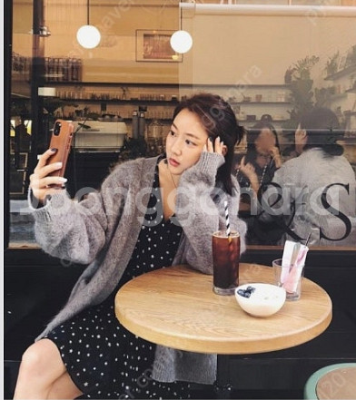 A17H 아디세떼흐 모헤어 가디건 프리 사이즈 정품--2