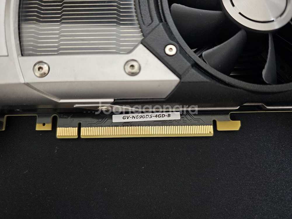 gtx690 그래픽카드--3