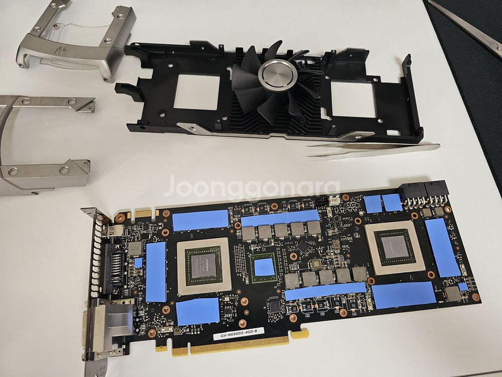 gtx690 그래픽카드--5