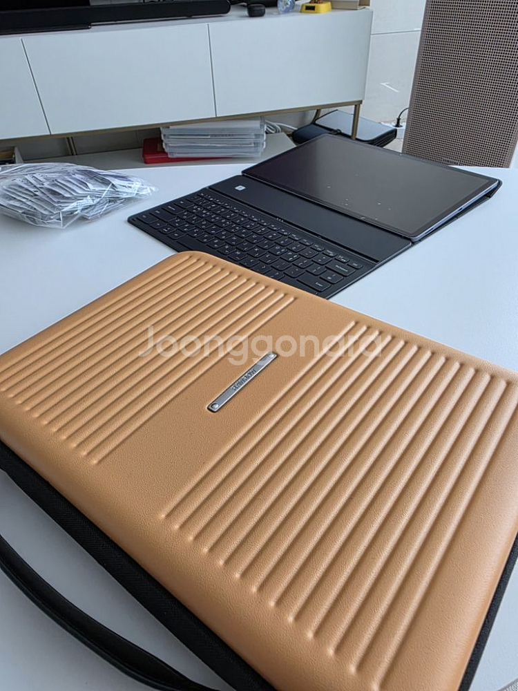 갤럭시탭S10플러스 5G 256Gb (정품키보드)--1