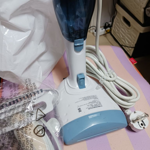 핸디형 스팀 다리미 미사용품 새것