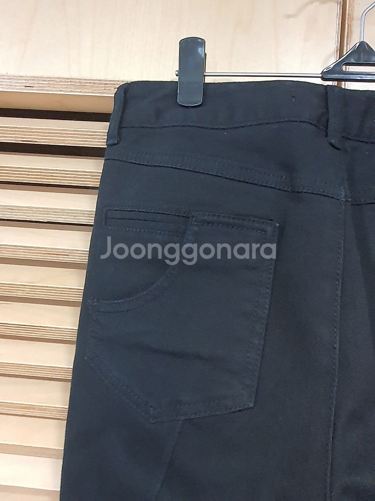 오즈세컨 귀요미 블랙 데님 팬츠 1 사이즈 오즈세컨--8