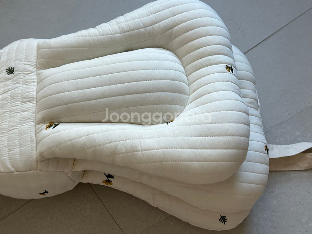 스너그수유쿠션--2