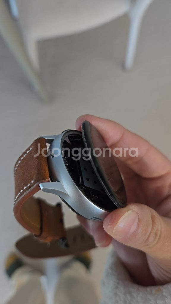 갤럭시 액티브2 액정떨어진 제품 팝니다. (고장)--2