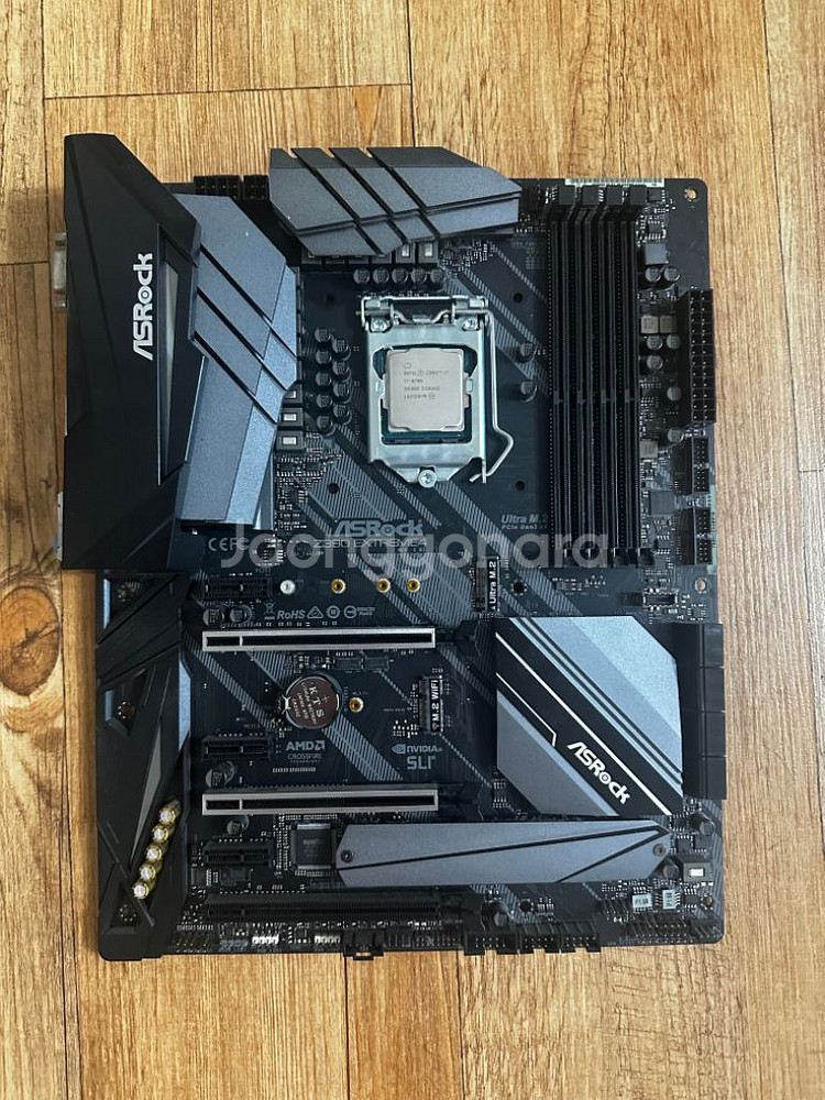 ASRock Z370 Extreme4 + I7 8700--0