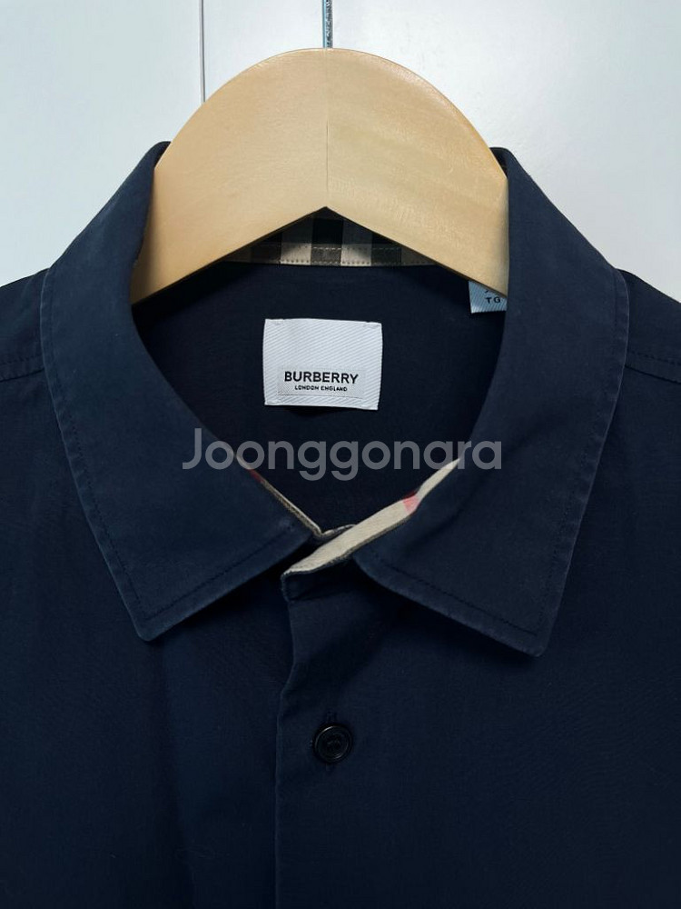 버버리 셔츠 XL(23년 제품, 박스,영수증 포함)--1