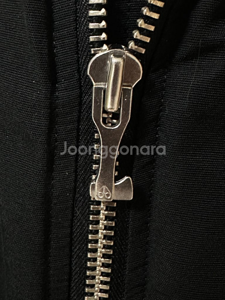 무스너클 발리스틱 바머 남자 패딩 L (모자 없음)--3