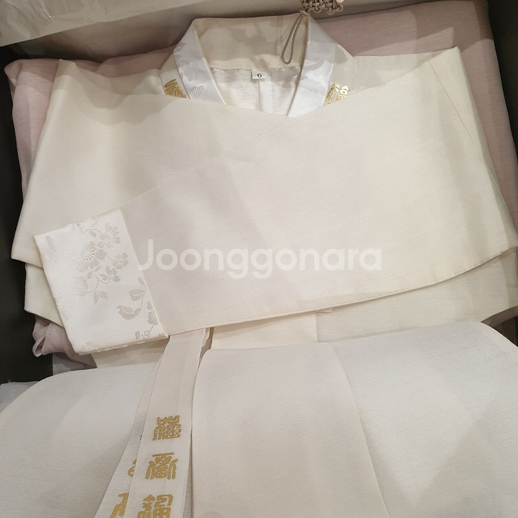 당의 한복.속치마,노리개.댕기,머리띠 일괄--1