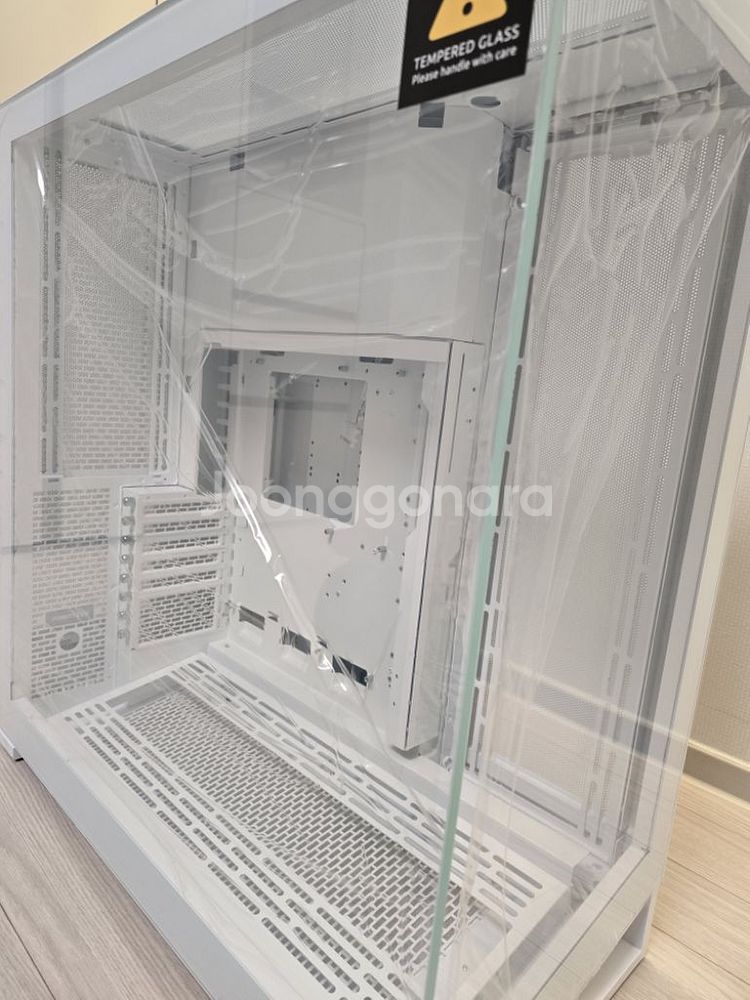 Phanteks NV9 매트 화이트 케이스--2