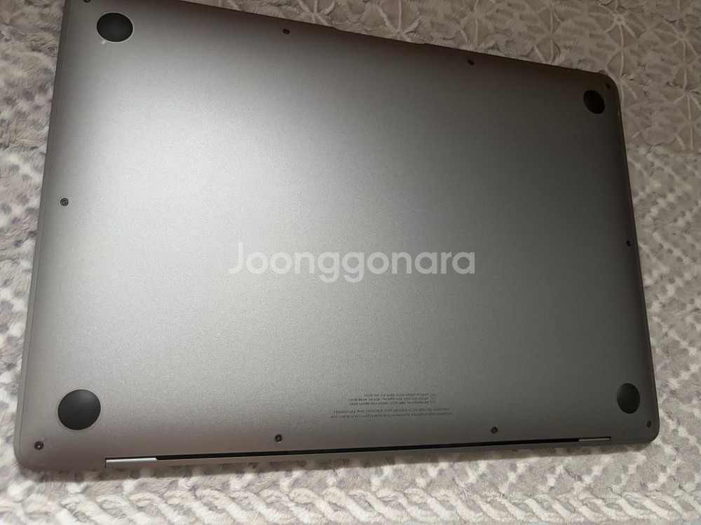 맥북에어 M1 8GB 13.3인치 256기가--1