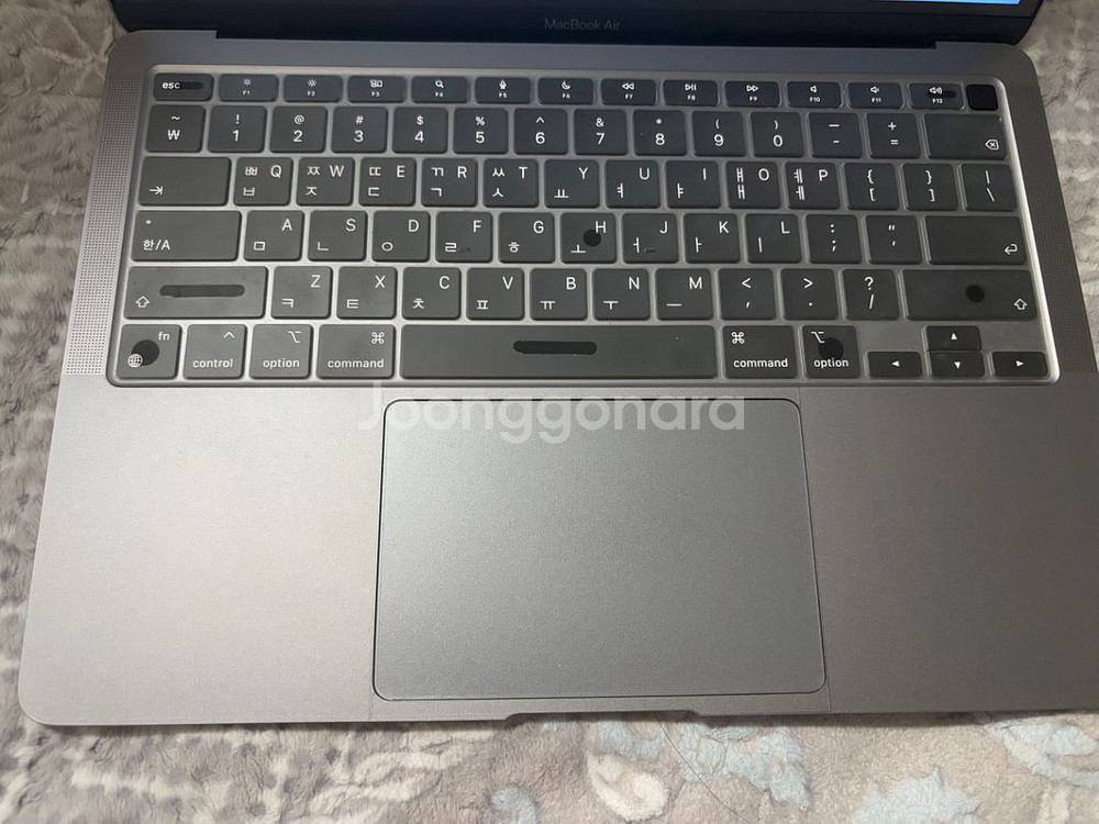 맥북에어 M1 8GB 13.3인치 256기가--2