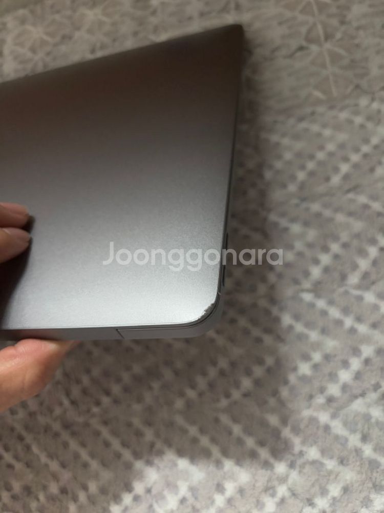 맥북에어 M1 8GB 13.3인치 256기가--7