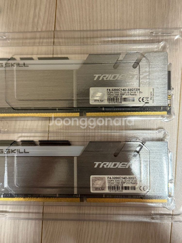ddr4 32g cl14 팝니다--0