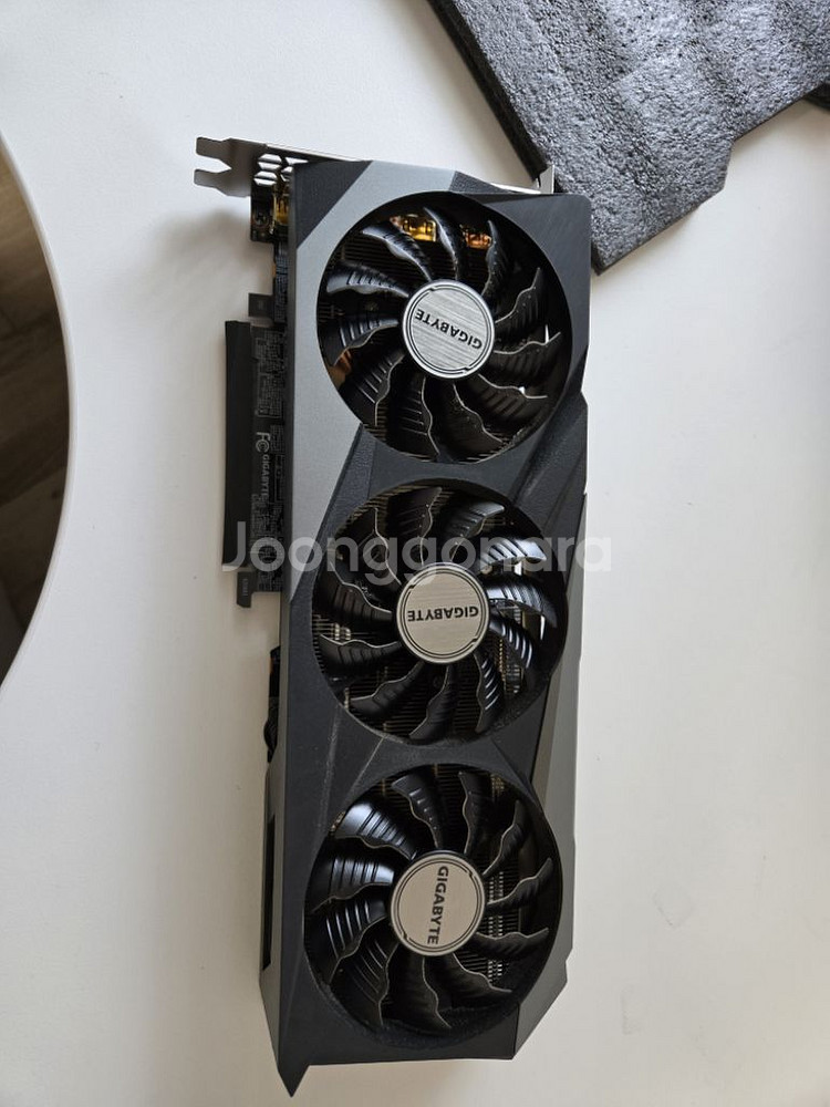 기가바이트 GeForce RTX 3070 GAMING--6