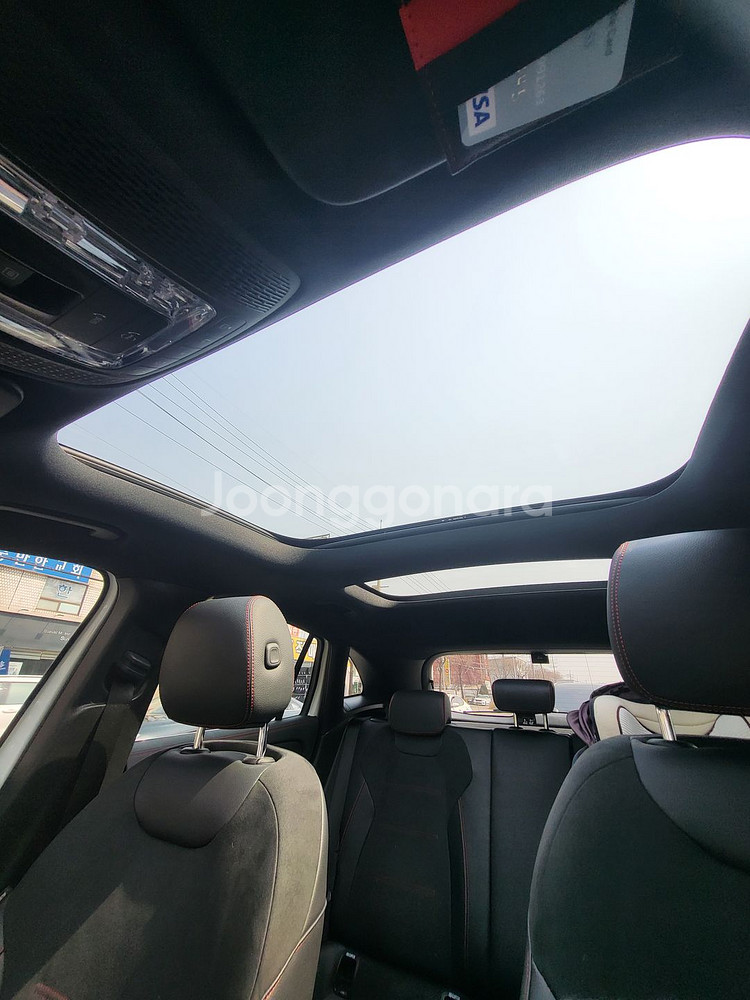 벤츠 GLA250 4MATIC 2020년 9월식 리스--3