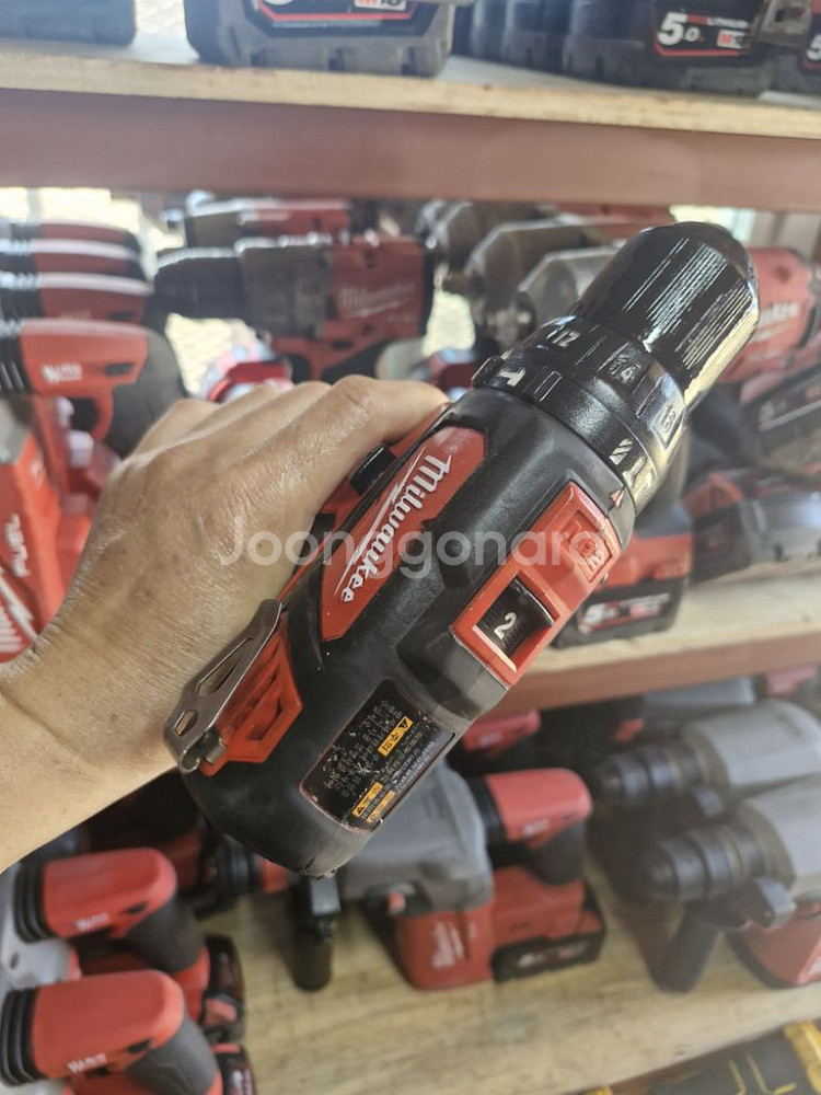 밀워키충전함마드릴.M12BPD.12V.배터리포함--3