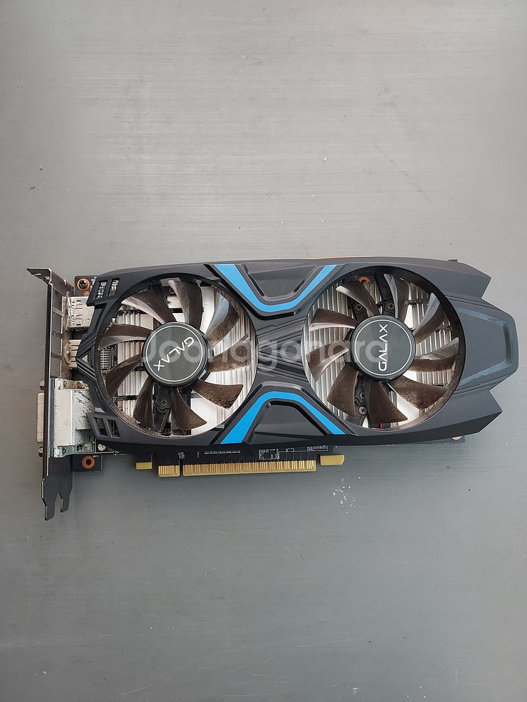 갤럭시 GTX1050 팝니다. (전원부 고장)--0