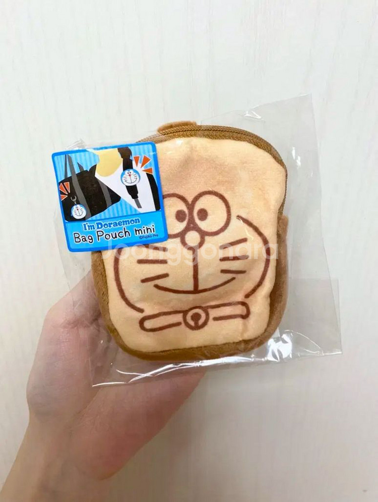 빈티지 도라에몽 식빵 빵모양 미니 파우치 키링--0