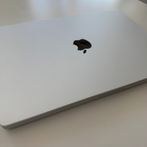 Macbook Pro M4 16인치