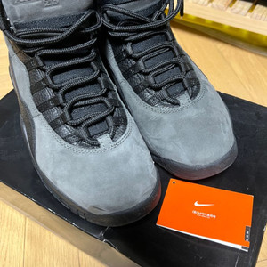 조던10 레트로 쉐도우 270