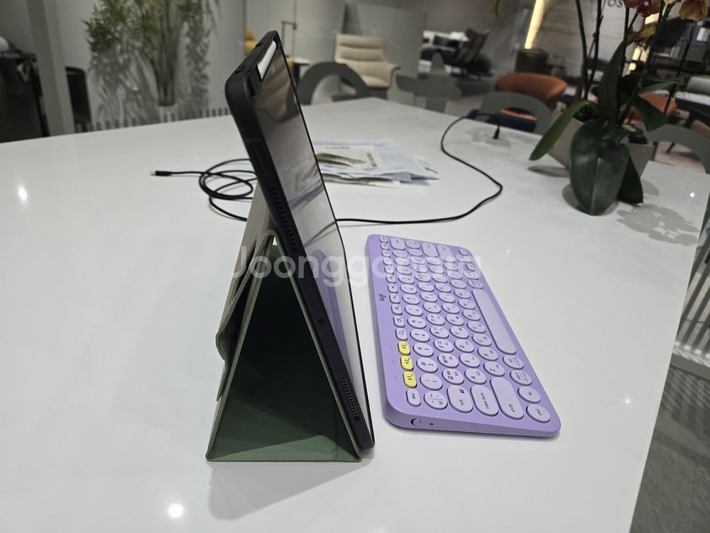 아이패드m4 13인치 셀룰러 512g+애플케어포함--2