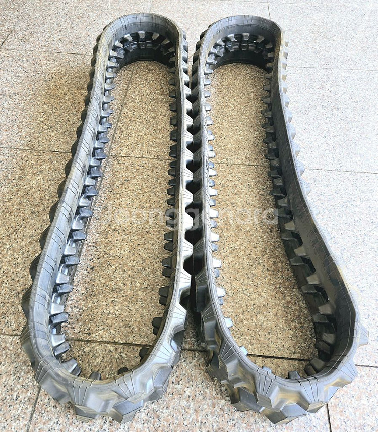 굴삭기 고무트랙 200X72X41--2