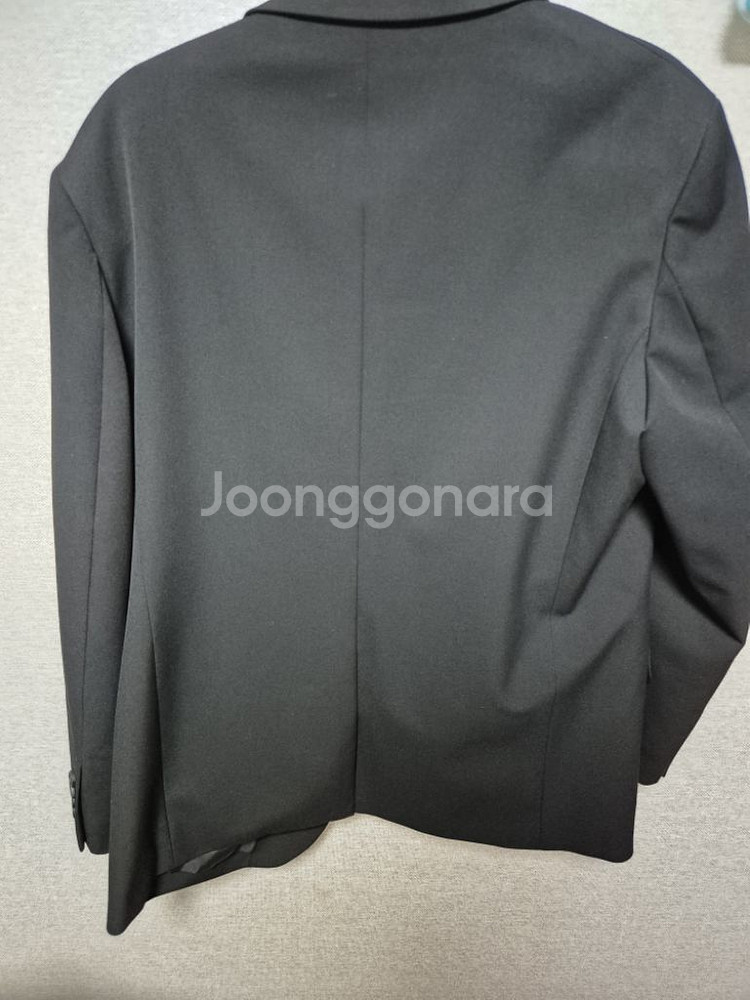 무신사스탠다드 블레이저 L사이즈--1