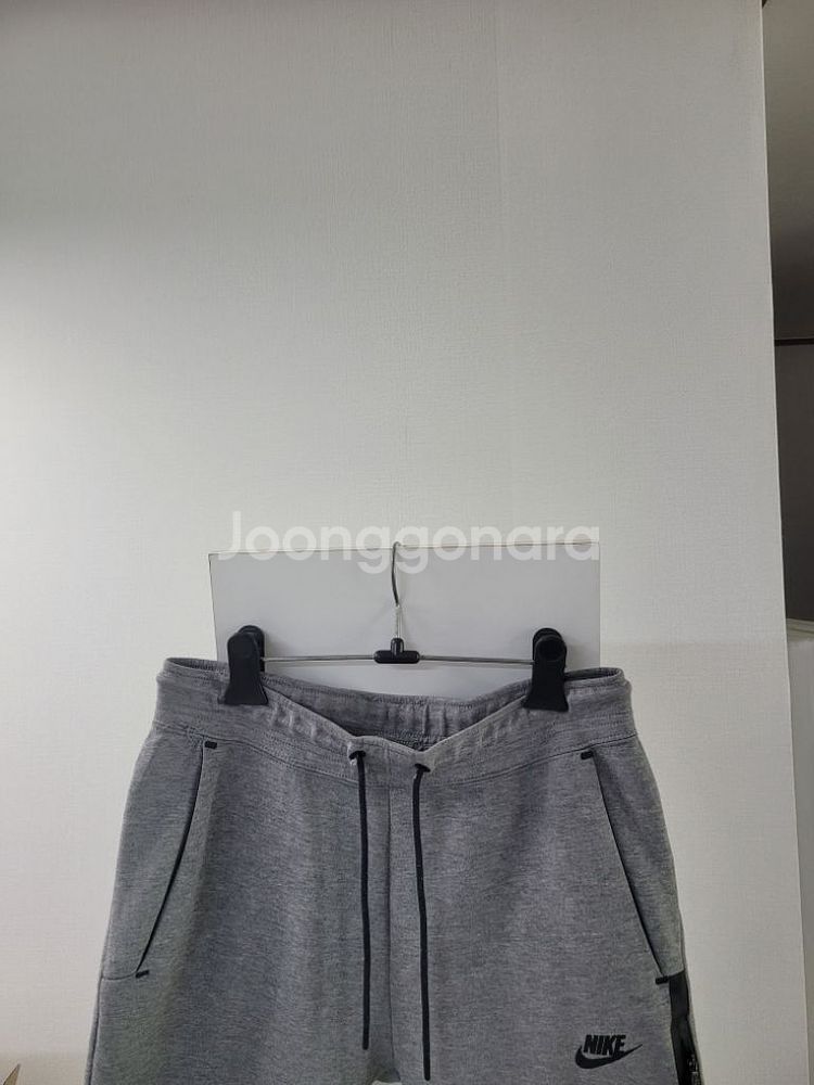 나이키 테크팩 조거팬츠 여성 M--1