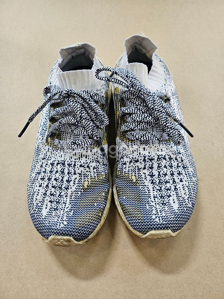 아디다스(Adidas) 울트라부스트 언케이지드 250--1