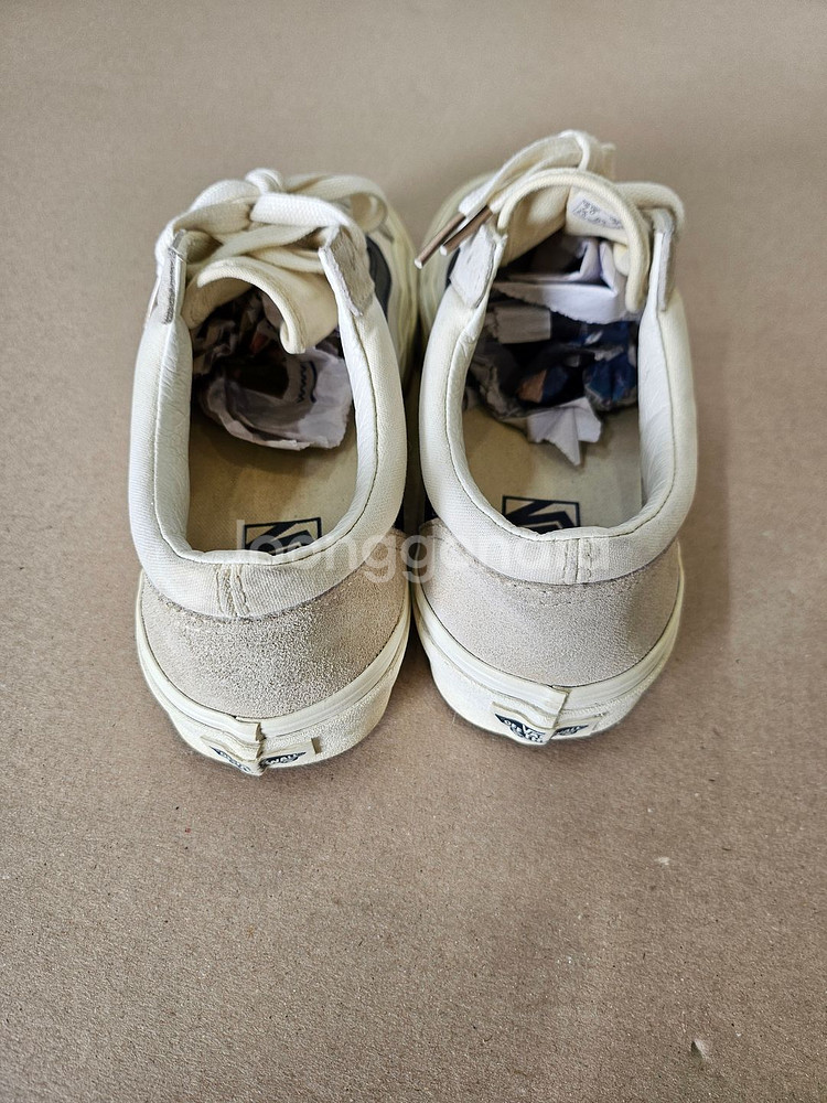 반스(VANS) 스타일 36 네이비 250사이즈 판매--2