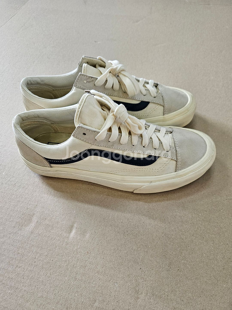 반스(VANS) 스타일 36 네이비 250사이즈 판매--3