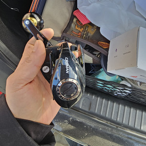 아부가르시아 크레만 어택트 드래거 X 릴 팝니다, 우핸