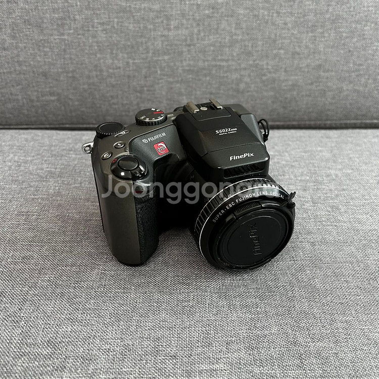 빈티지 카메라 후지필름 파인픽스 S602Z 디카--0