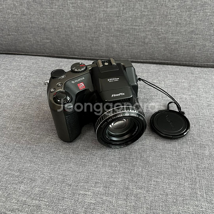 빈티지 카메라 후지필름 파인픽스 S602Z 디카--1