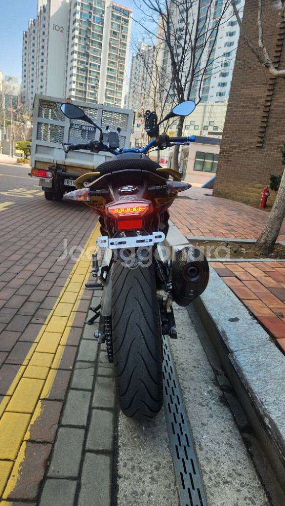 bmw g310r팝니다--4