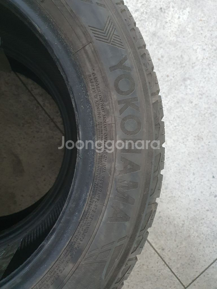 요꼬하마 중고타이어--1