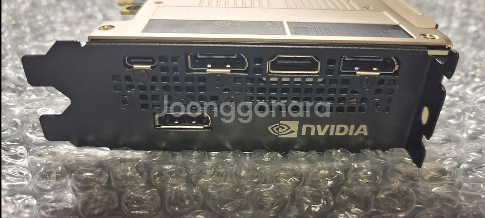 그래픽카드 GPU NVIDIA TITAN RTX--4