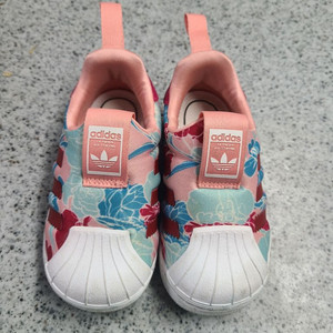 아이다스 키즈 130
