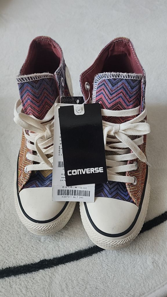 미착용 한정판 미쏘니 컨버스 245 이미지