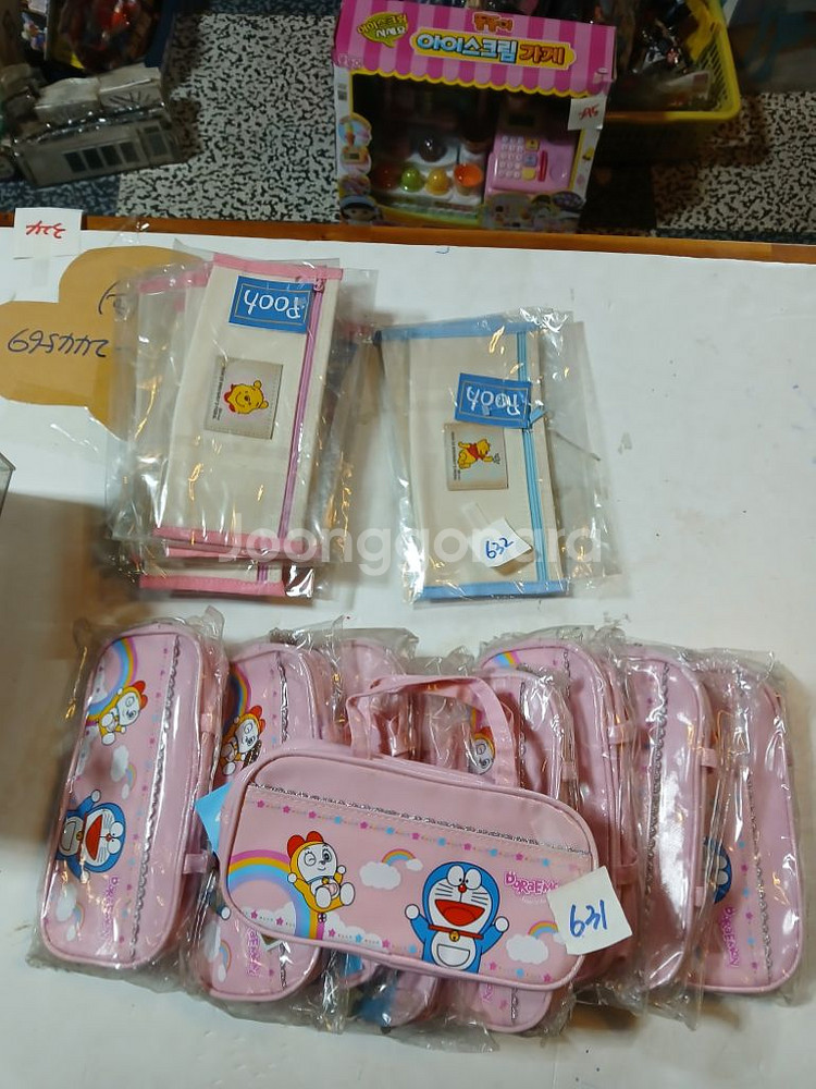 스팽글필통 시바견 봉제필통 하드케이스필통 도라에몽 필통--9