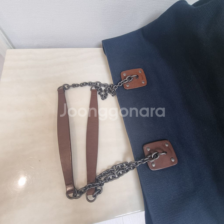 보테가베네타 캔버스 체인 숄더백. 클러치 정품--3