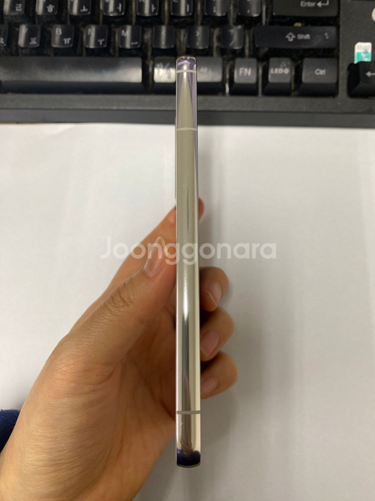 KT 갤럭시S22 화이트 AA급 256G 무잔상--4