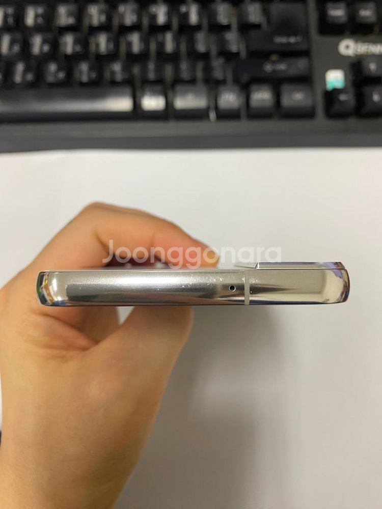 KT 갤럭시S22 화이트 AA급 256G 무잔상--3