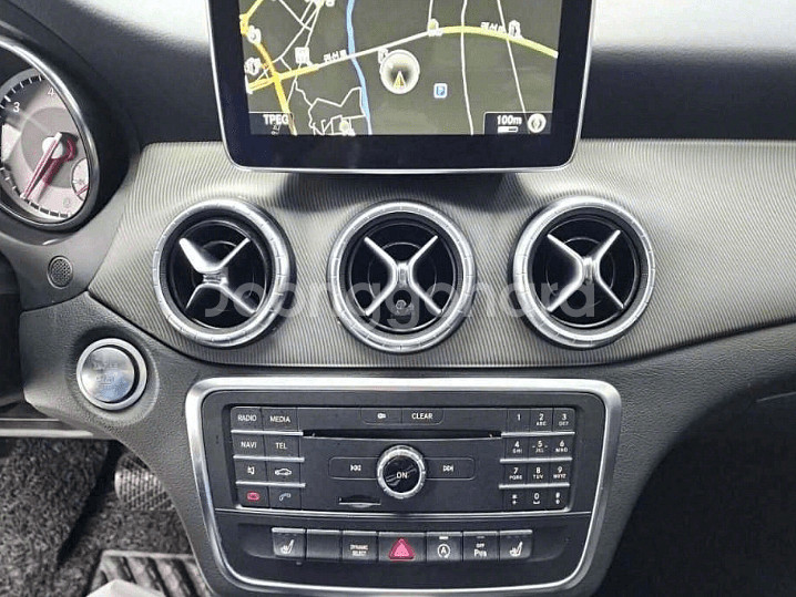 @16년 CLA클래스 CLA 200d 4MATIC 7만--5