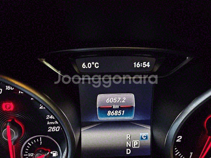 @17년 CLA클래스 CLA 250 4MATIC 8만--2