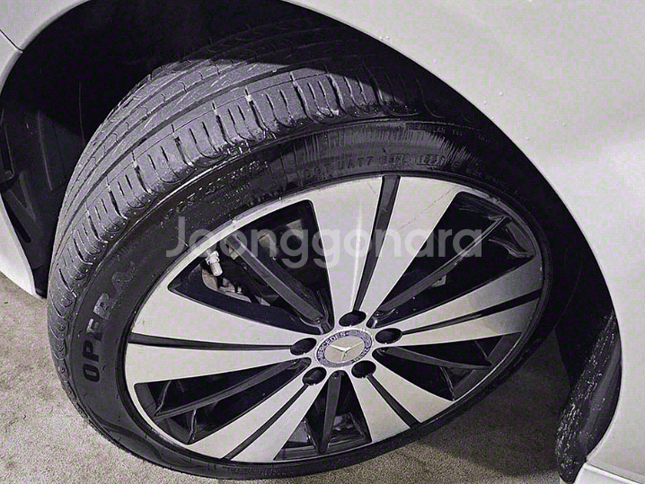 @17년 CLA클래스 CLA 250 4MATIC 8만--8