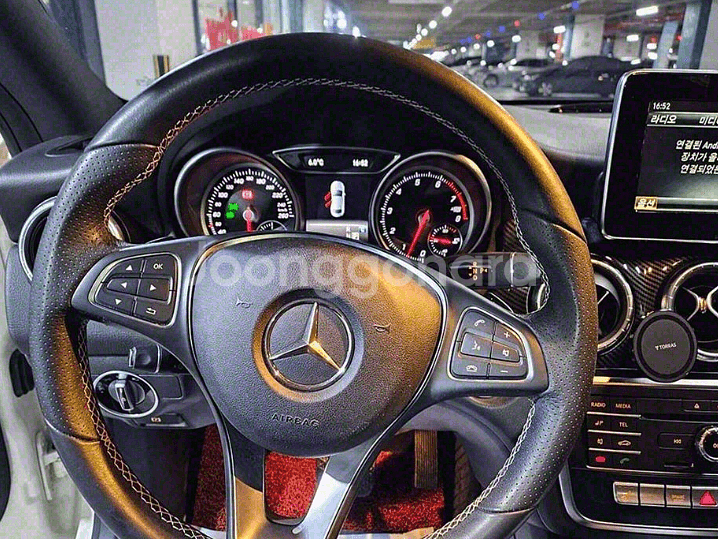 @17년 CLA클래스 CLA 250 4MATIC 8만--7