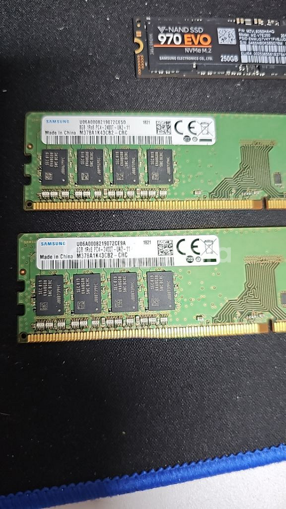 1060 6gb, ram 8gb(2개), ssd 250--0