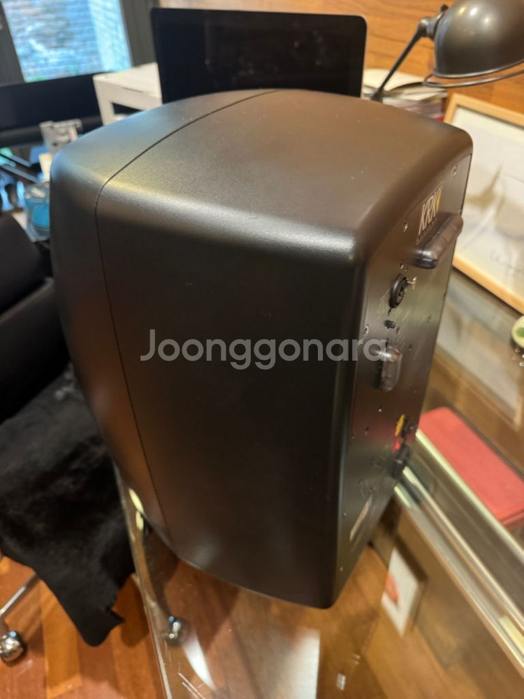 KRK VXT8 모니터 스피커 스탠드 세트--2