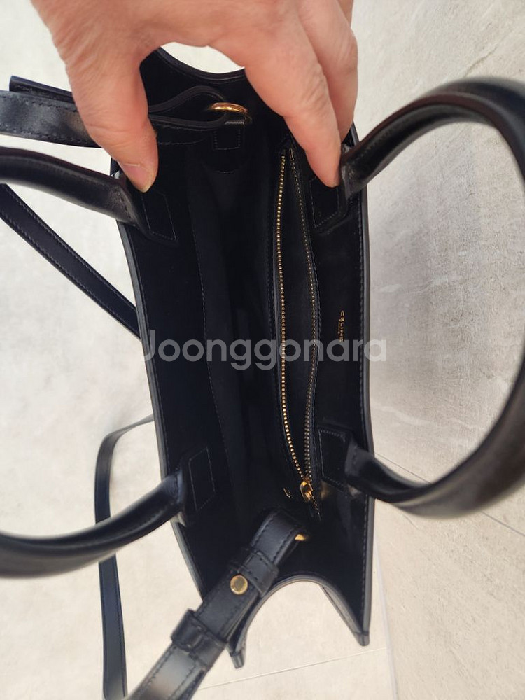 셀린느 버티컬 카바스 백 숄더&크로스 백--2